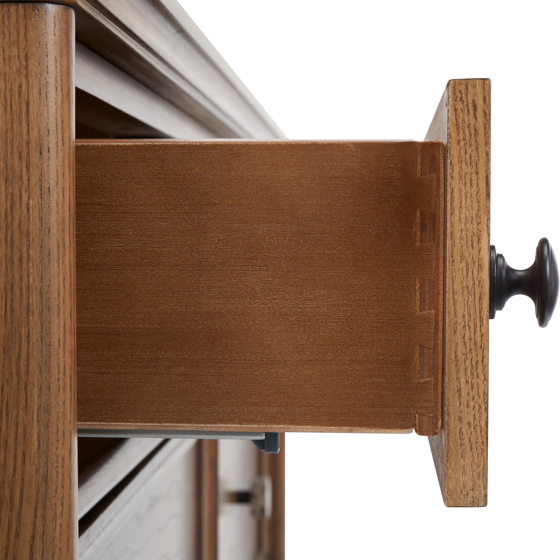 Maxi-Cosi NurseryMaxi-Cosi Nursery Quiet Luxury 7-Drawer DresserBabysupermarket