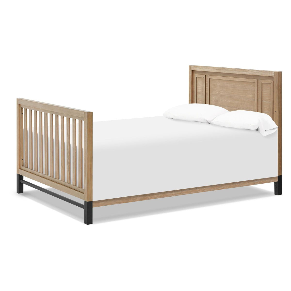 NamesakeMonogram by Namesake Newbern 4-in-1 Convertible CribBabysupermarket