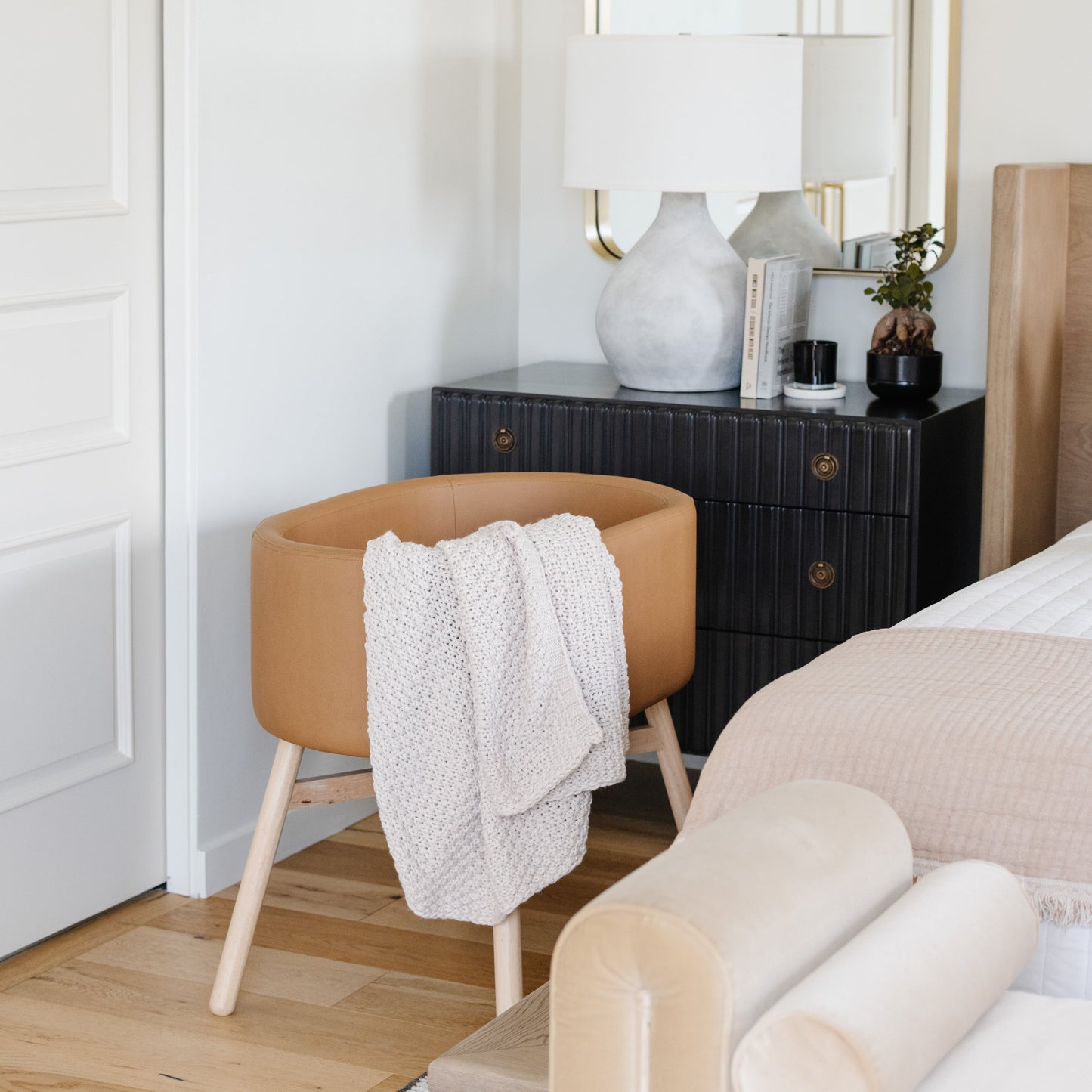 M26834GCLB,Babyletto,babyletto x GATHRE Capsule Bassinet in Camel