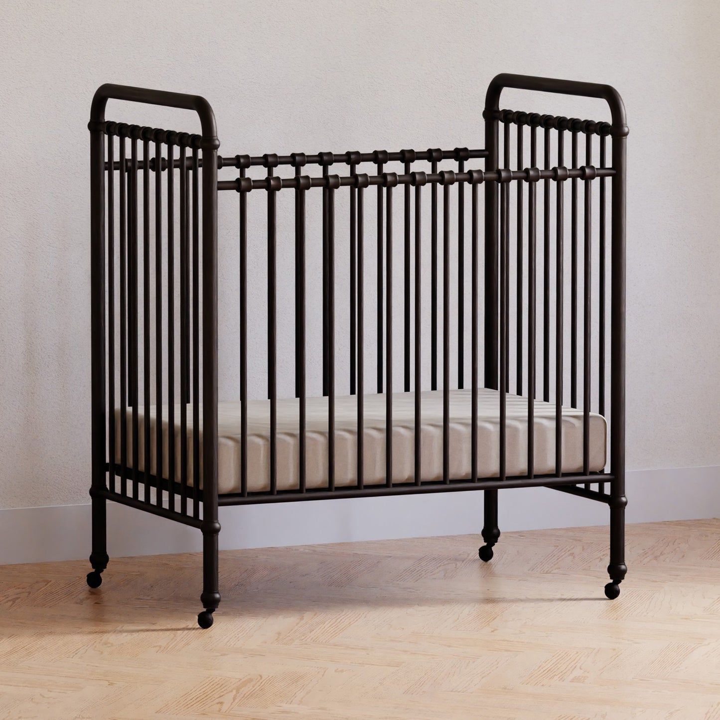 NamesakeNamesake Abigail 3-in-1 Convertible Mini CribBabysupermarket