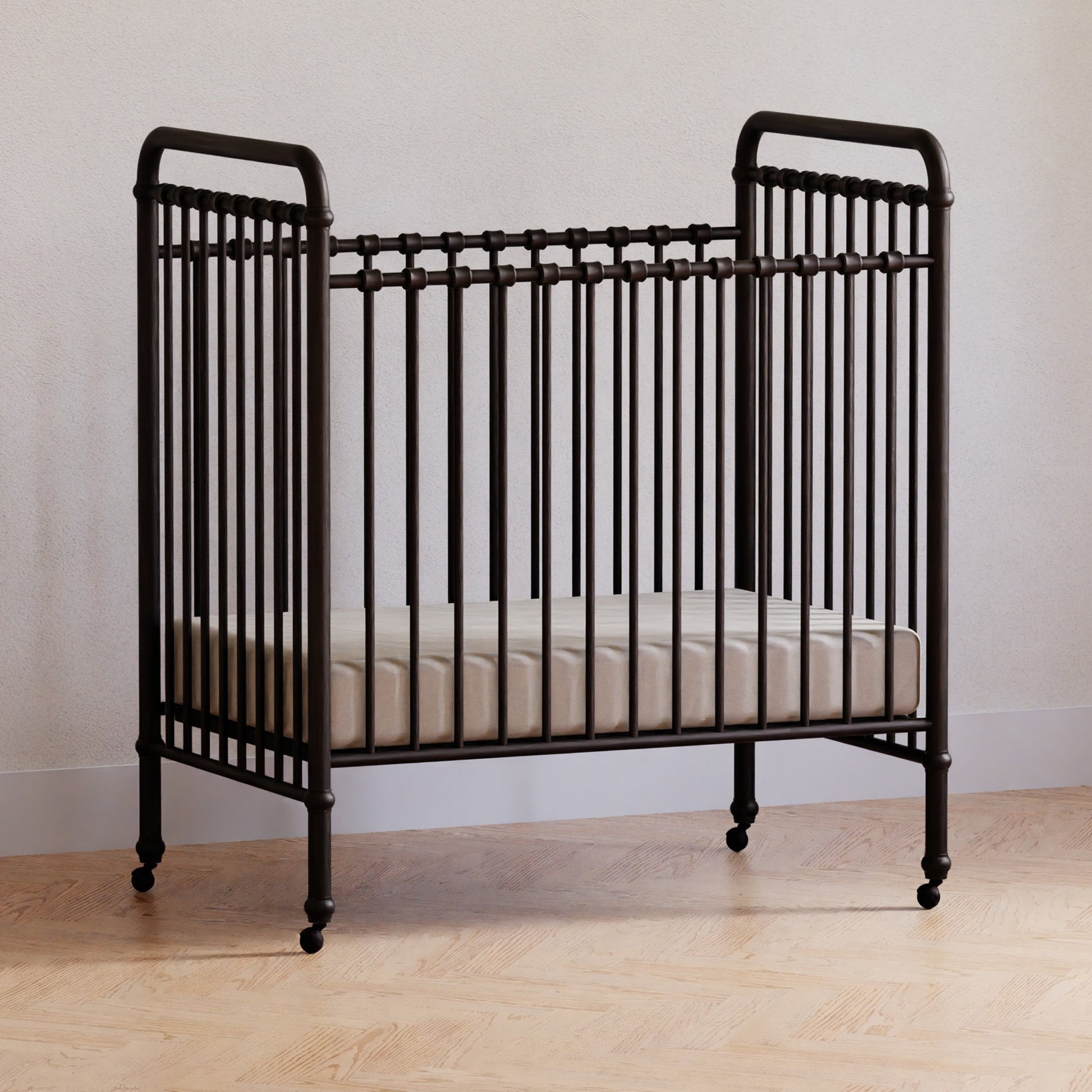 NamesakeNamesake Abigail 3-in-1 Convertible Mini CribBabysupermarket