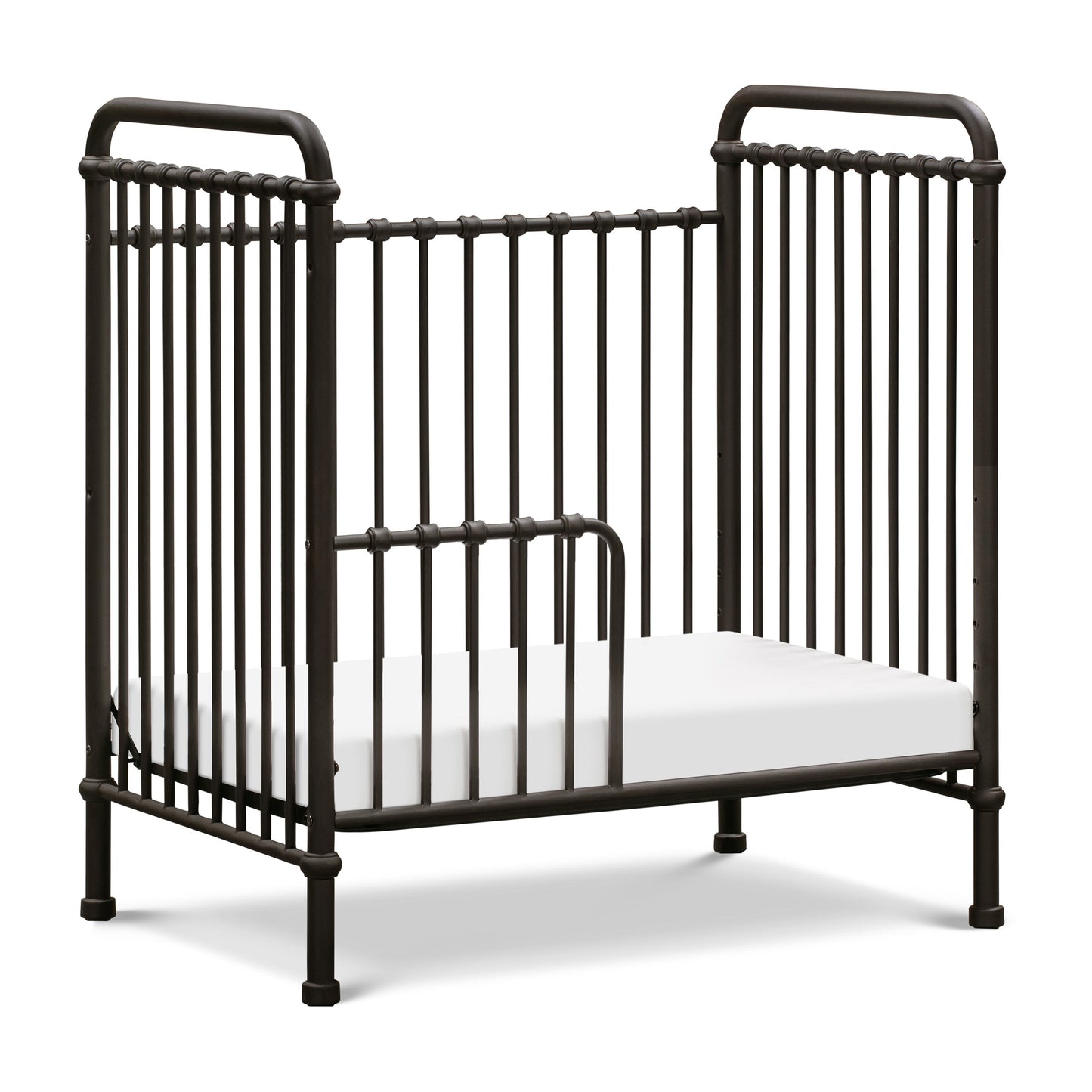 NamesakeNamesake Abigail 3-in-1 Convertible Mini CribBabysupermarket
