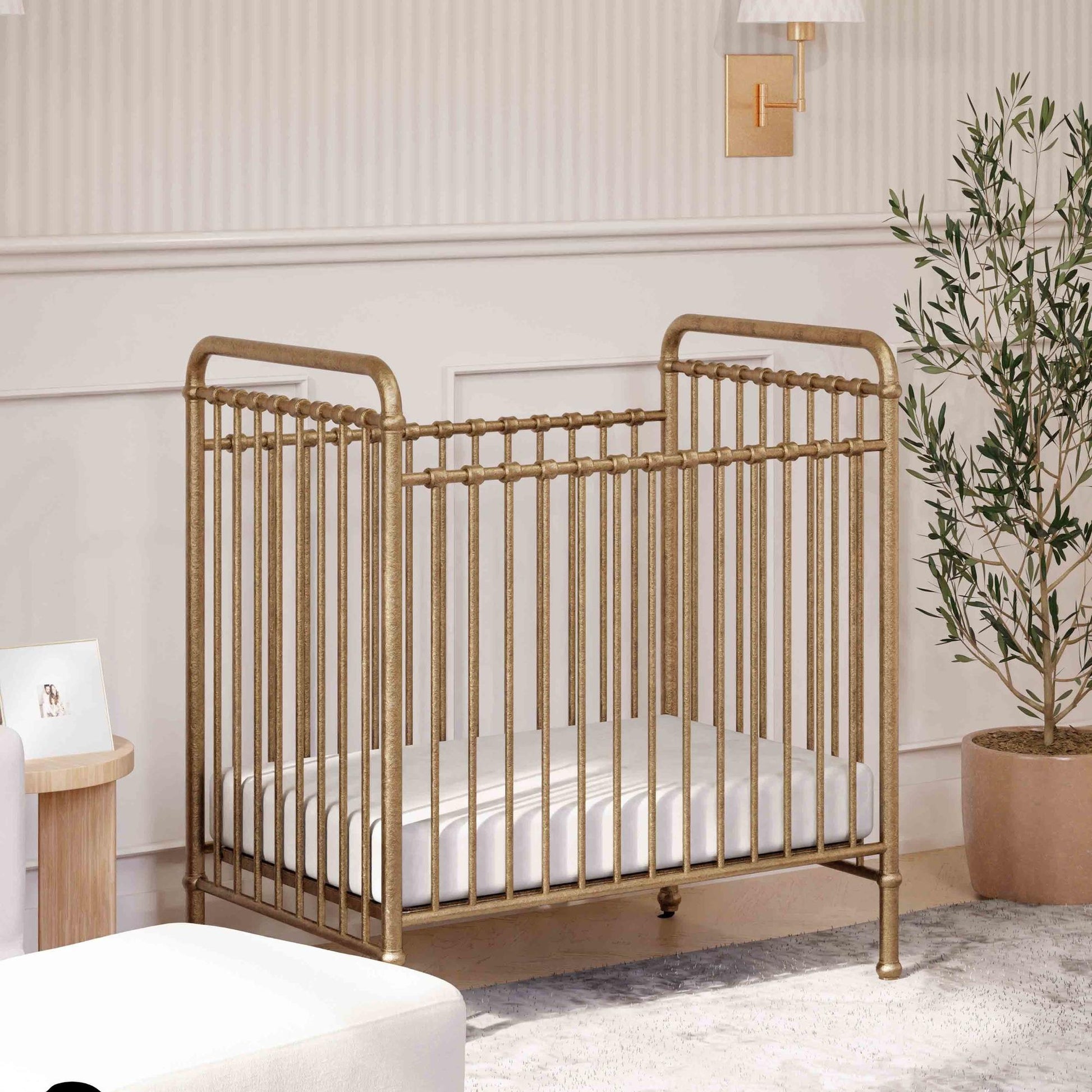 NamesakeNamesake Abigail 3-in-1 Convertible Mini CribBabysupermarket