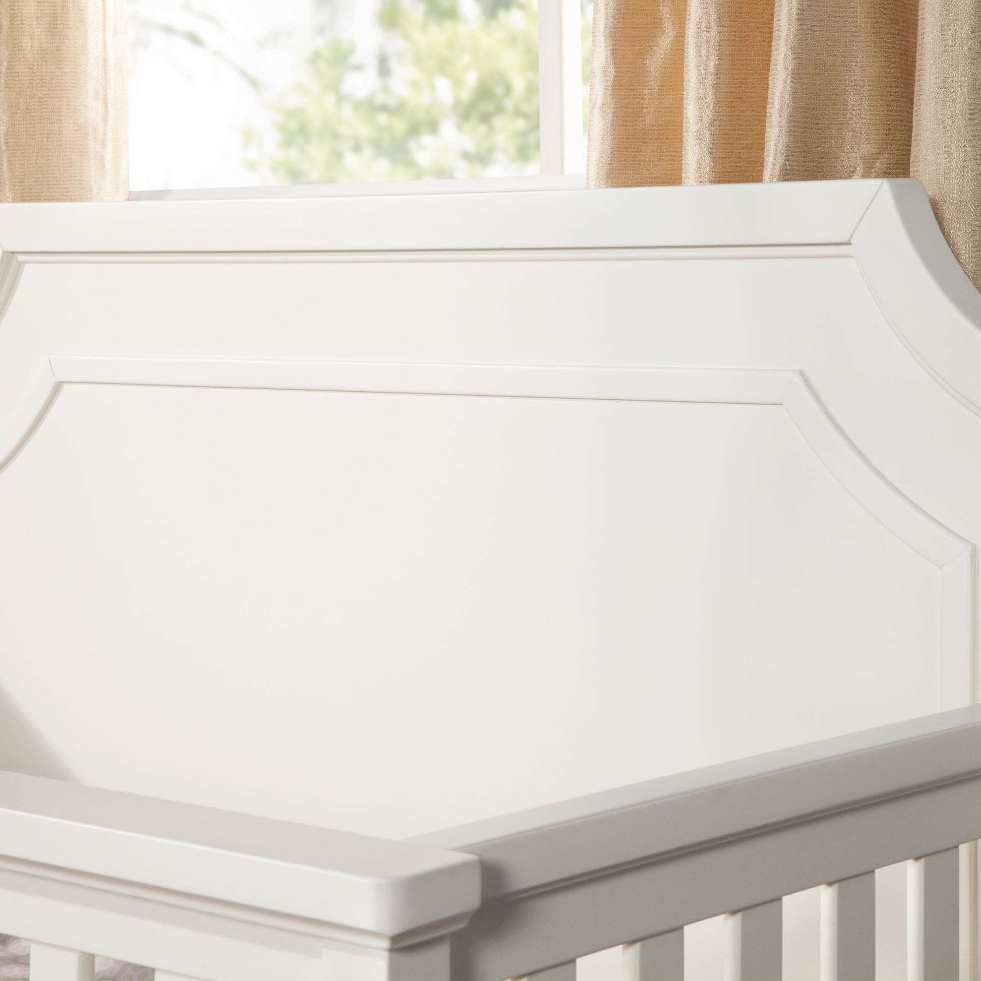 NamesakeNamesake Emma Regency 4-in-1 Convertible CribBabysupermarket