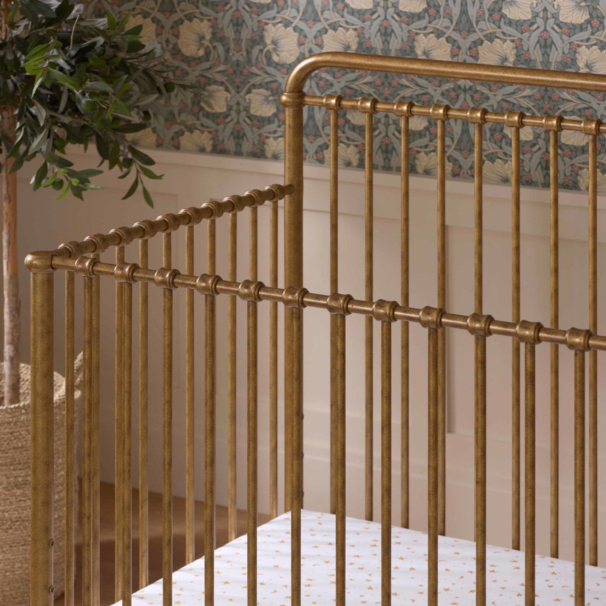 Namesake General Namesake Winston 4-in-1 Convertible Crib