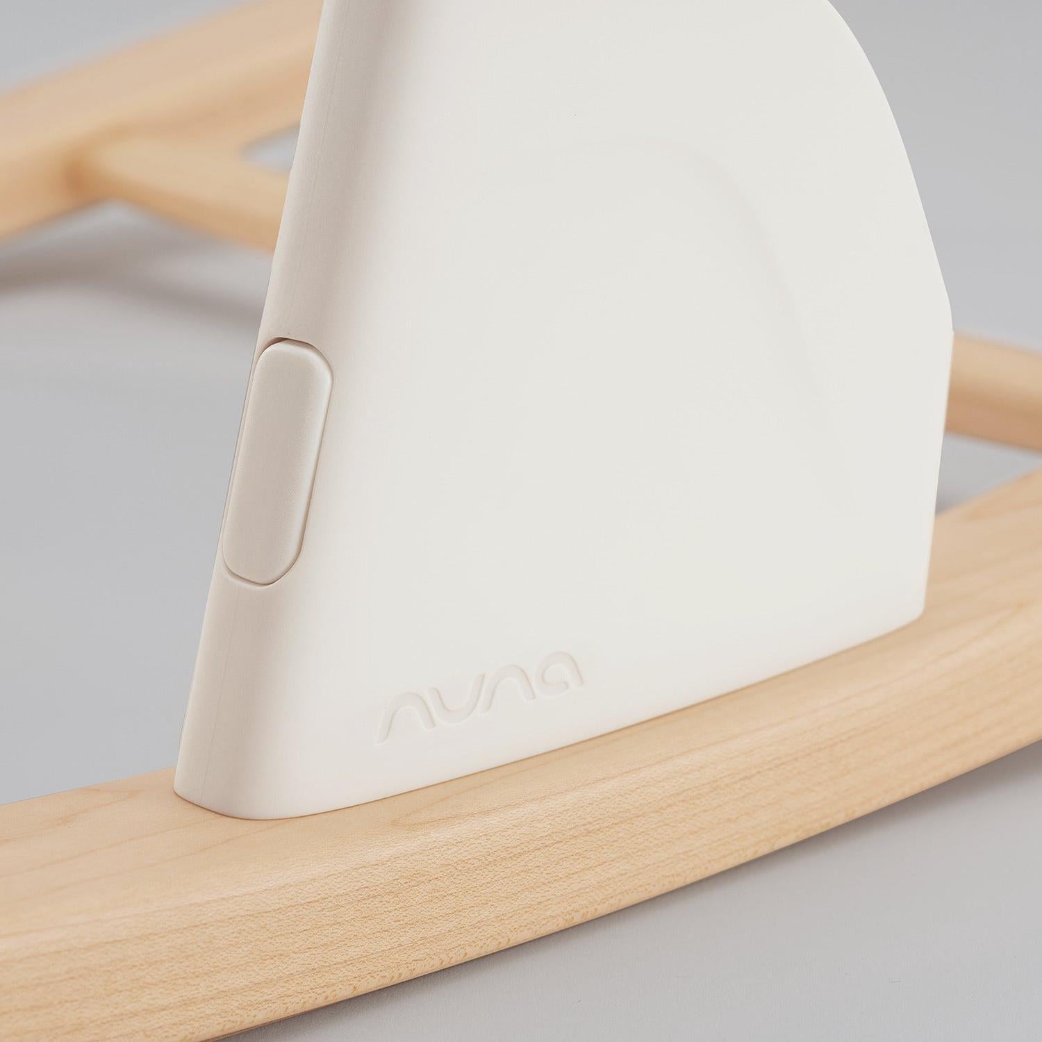 Nuna Baby Bouncers Nuna BRYN Newborn Rocker