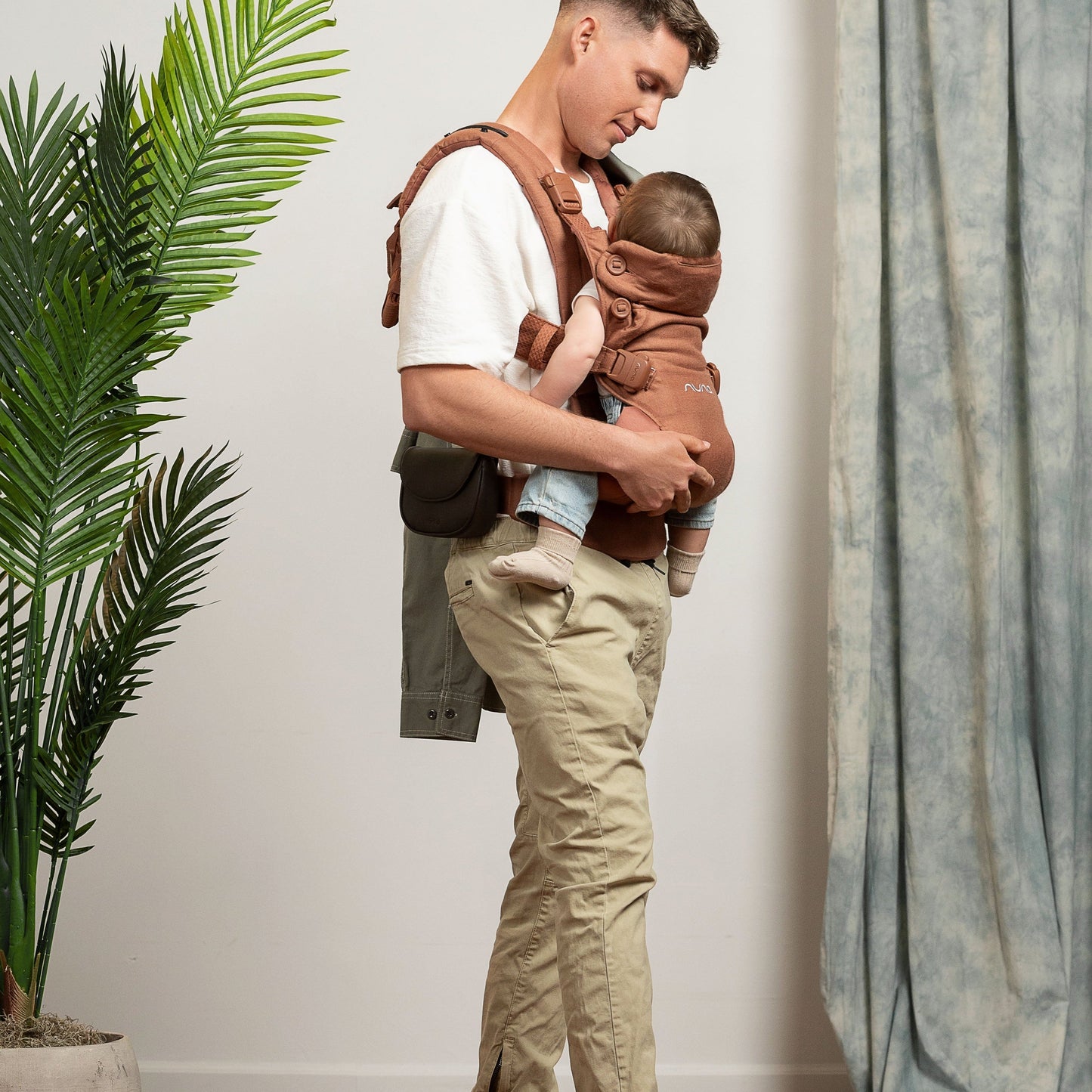 NUNA Front Nuna Cudl Luxe Baby Carrier