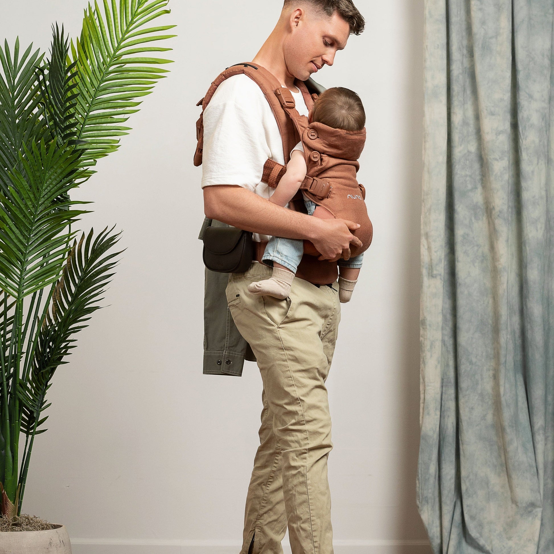 NUNA Front Nuna Cudl Luxe Baby Carrier