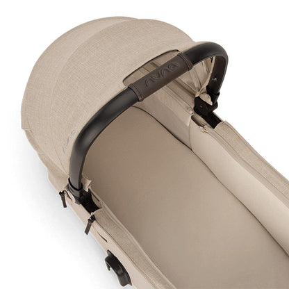 NunaNuna Demi Next Bassinet + StandBabysupermarket