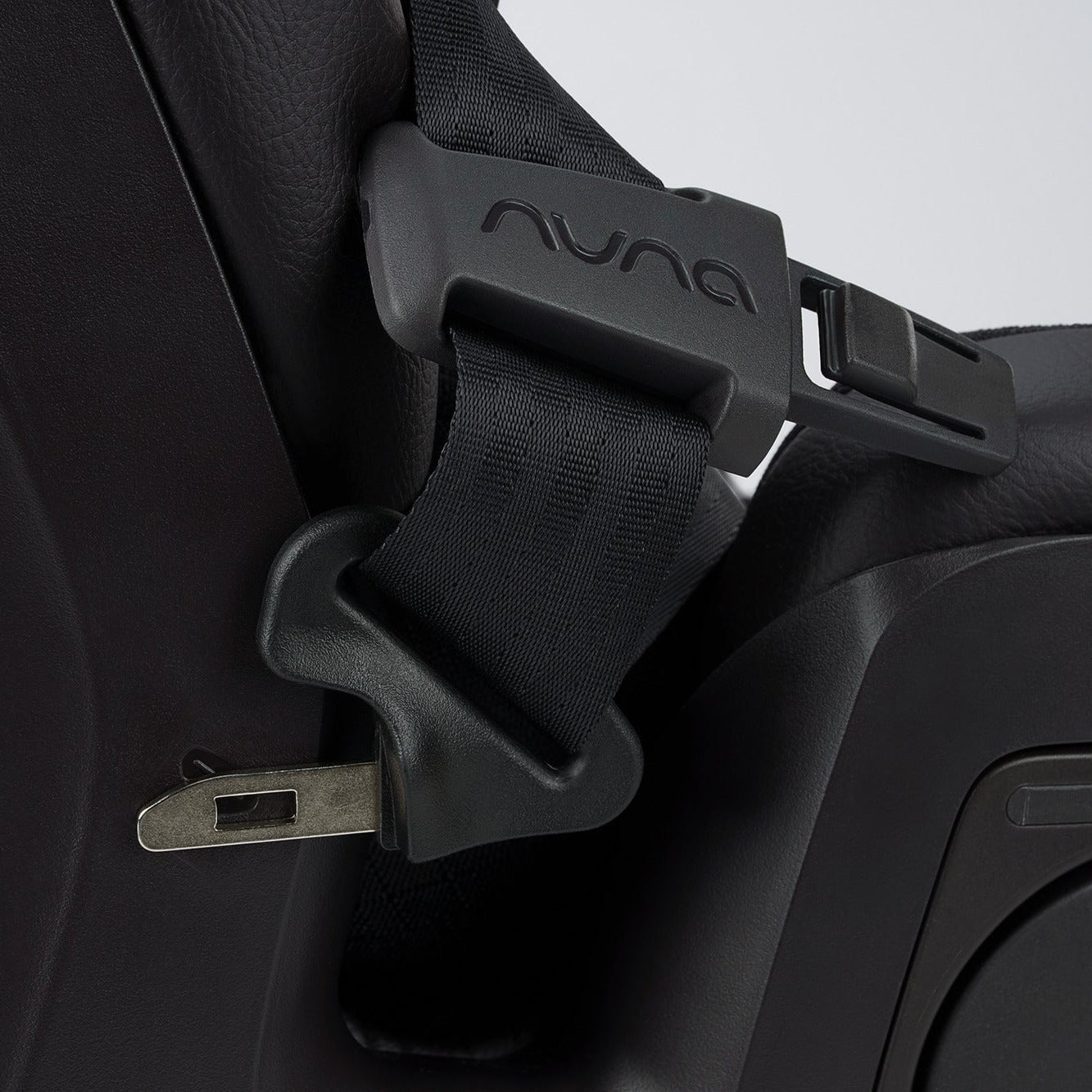 Nuna EXEC Next Convertible Car Seat | PRE-SALE!