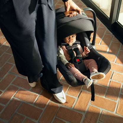 Nuna PIPA Aire Infant Car Seat + Pipa Series Base