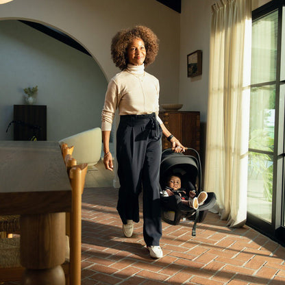 Nuna PIPA Aire Infant Car Seat + Pipa Series Base