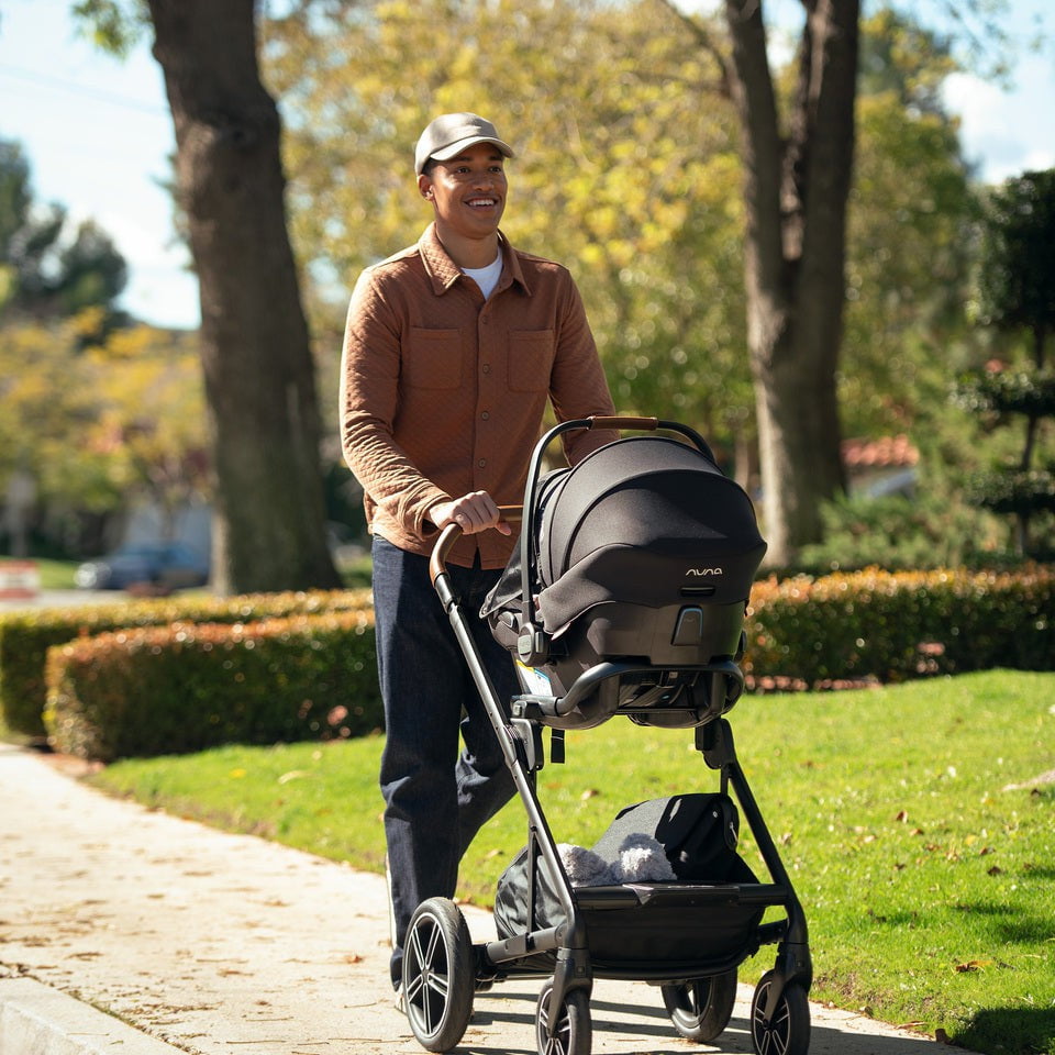 Nuna PIPA Aire Infant Car Seat + Pipa Series Base