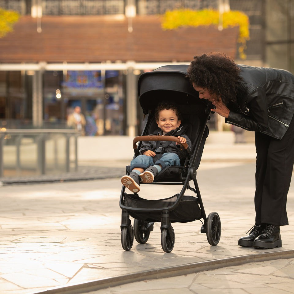 Nuna Standard Nuna TRVL LX Stroller + Carry Bag
