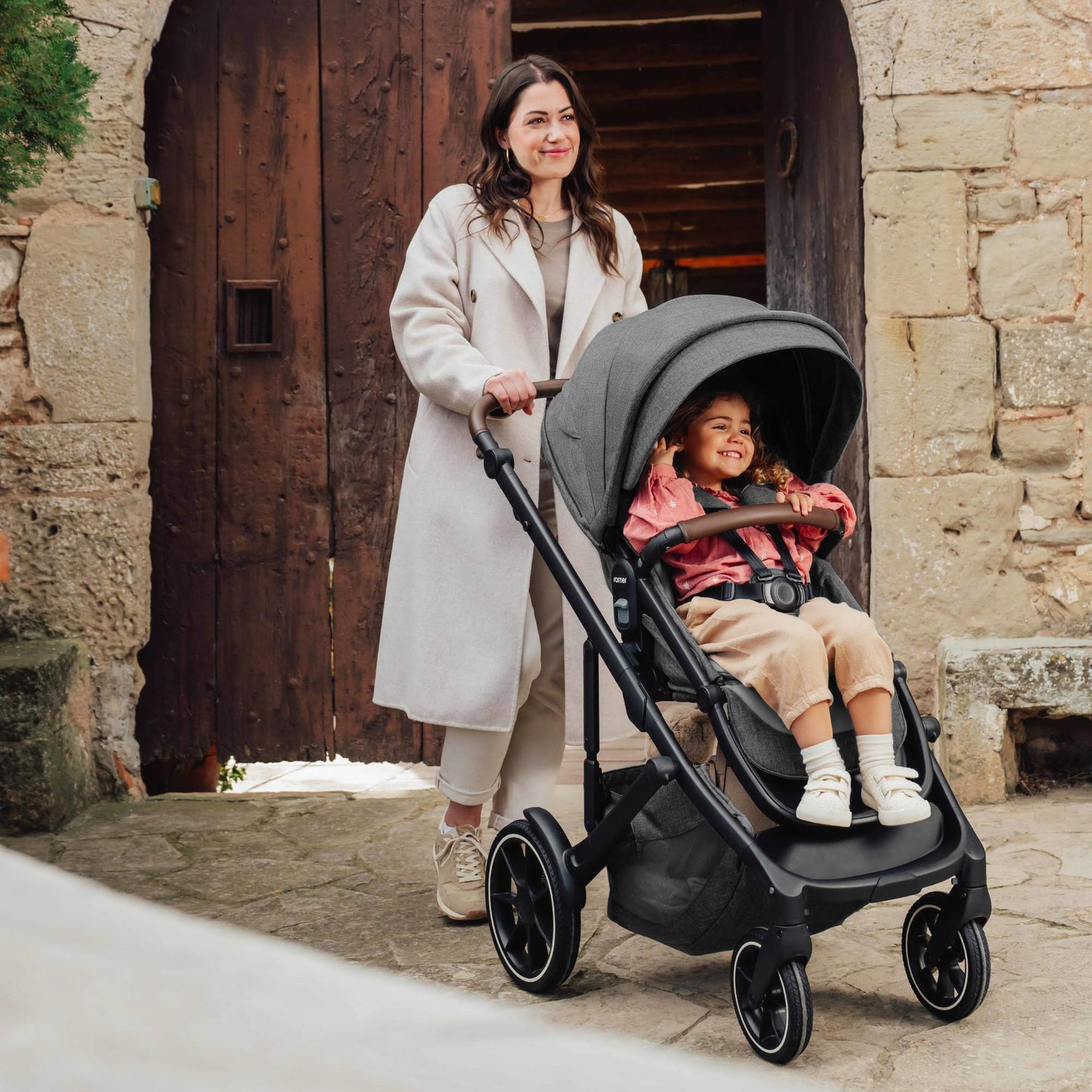 RomerRomer Juni Infant Car Seat + Tura Stroller Travel SystemBabysupermarket