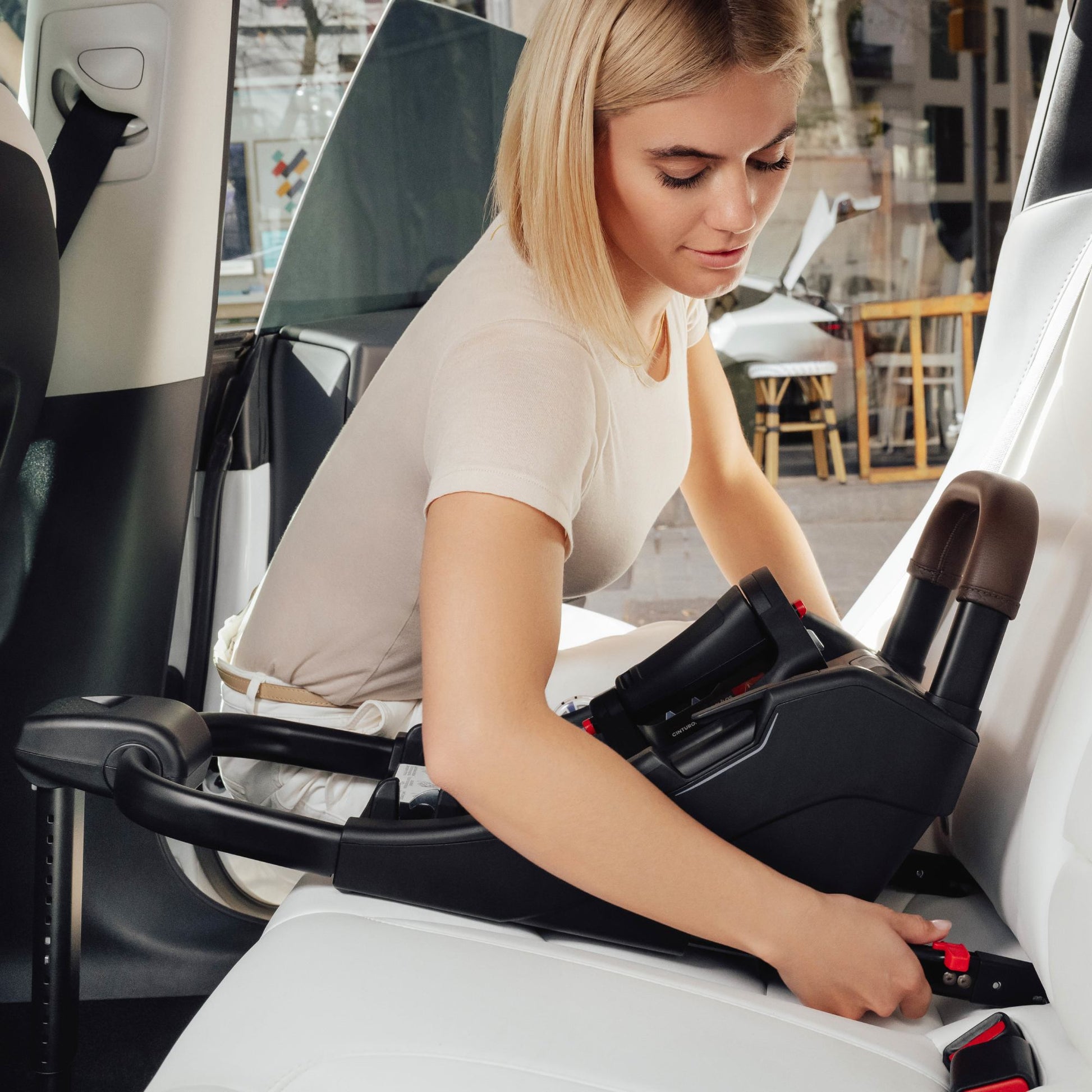 Romer Car Seats - Infant Romer Juni Infant Car Seat with Versa Base