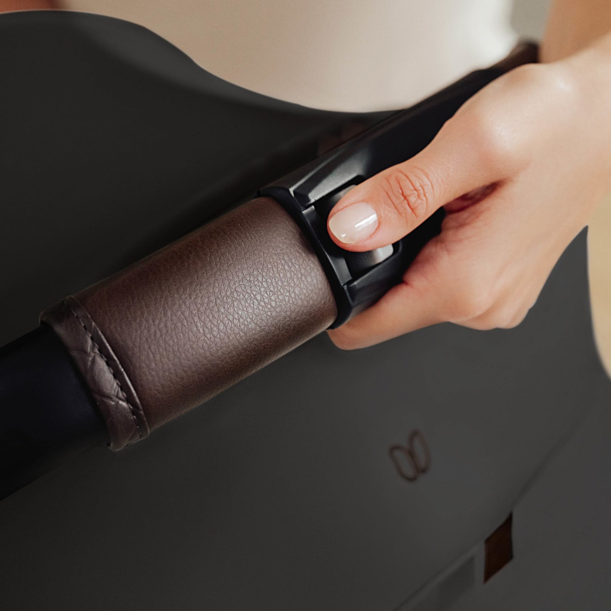 Romer Car Seats - Infant Romer Juni Infant Car Seat with Versa Base