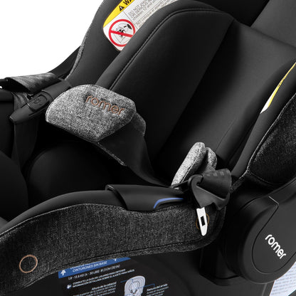 Romer Car Seats - Infant Romer Juni Infant Car Seat with Versa Base