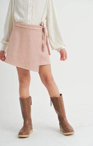 Sadie & Sage Tween Entertainer Faux Suede Skort