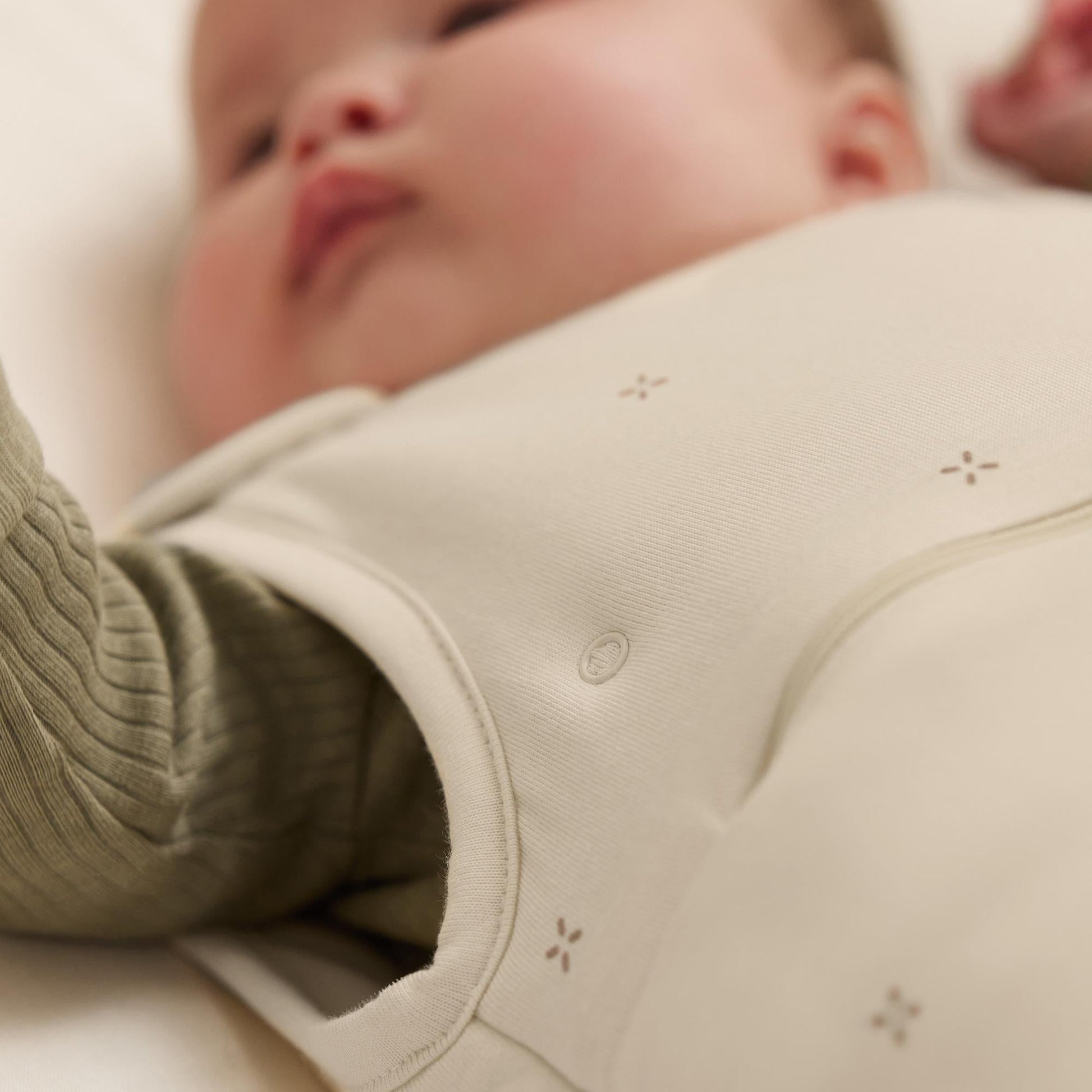 SnüzSnüzPouch Cashmere CrossBabysupermarket