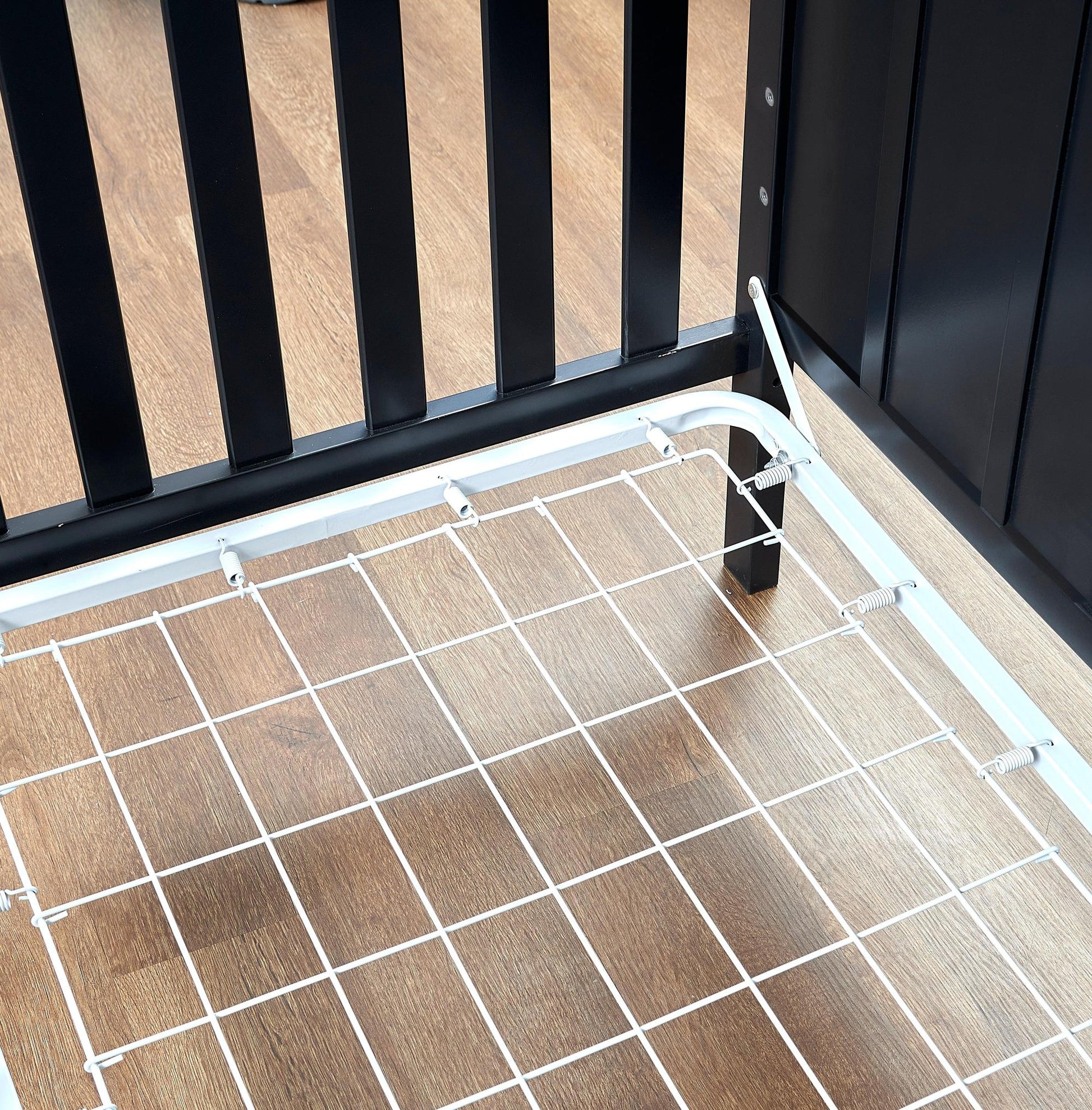 Sorelle Cribs Sorelle Essex Crib & Changer