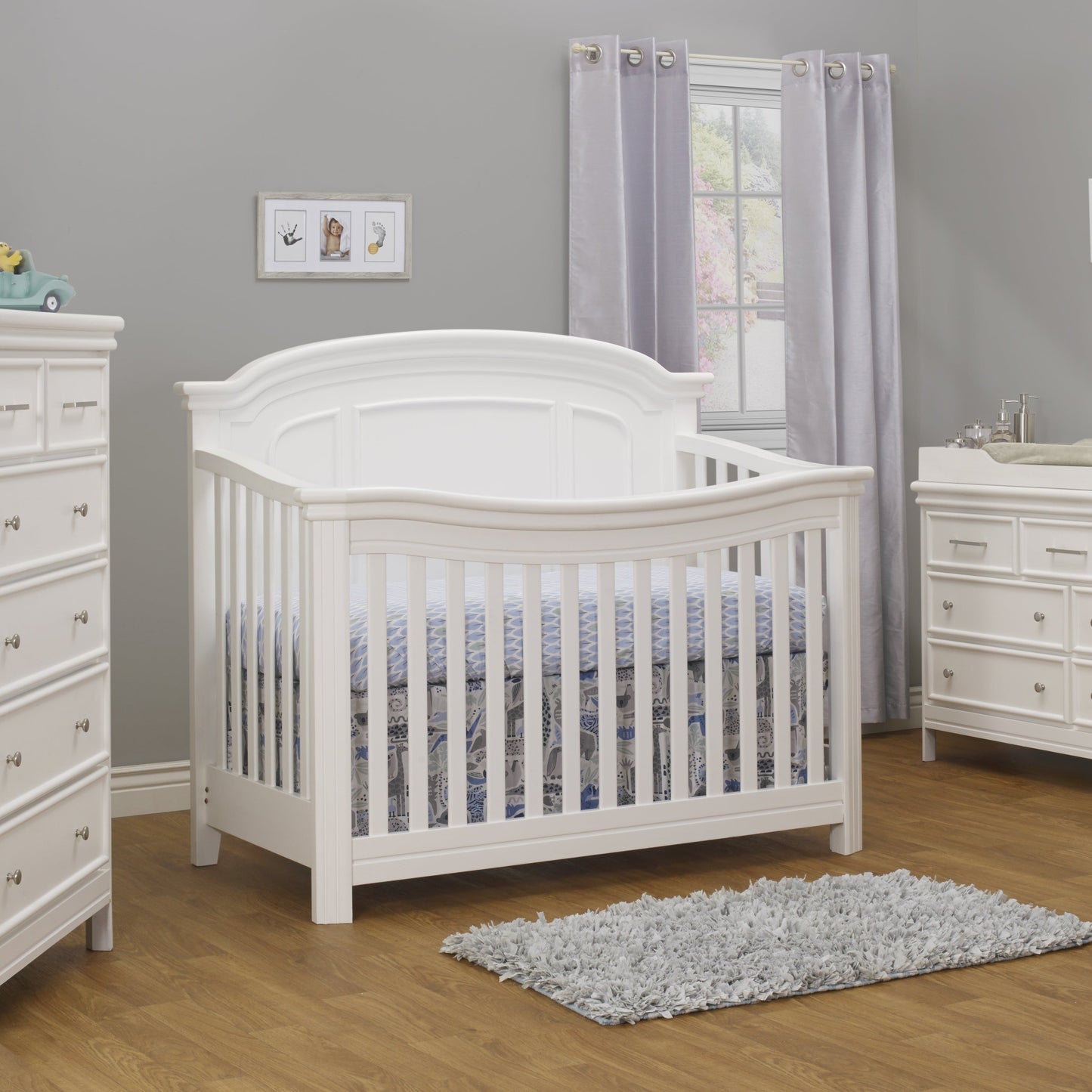 Sorelle Cribs Sorelle Finley Panel Crib