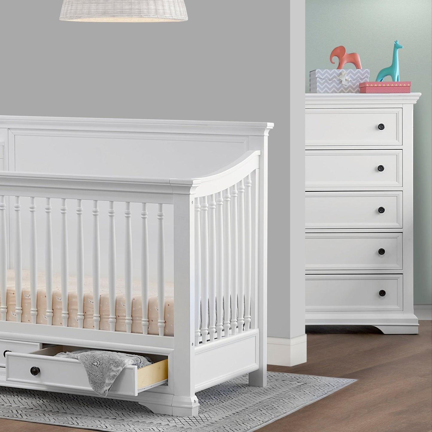 Sorelle Dressers White Sorelle Portico 5-Drawer Dresser