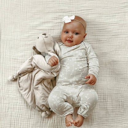 gunamuna SS26 LOVEY BUNNY