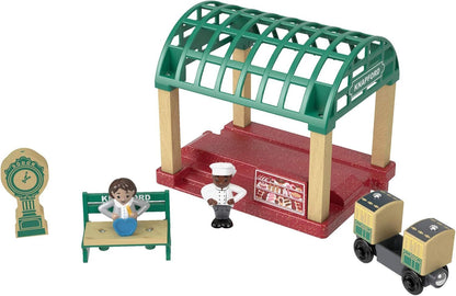 Fisher PriceThomas Wooden Railway Knapford Train StationBabysupermarket