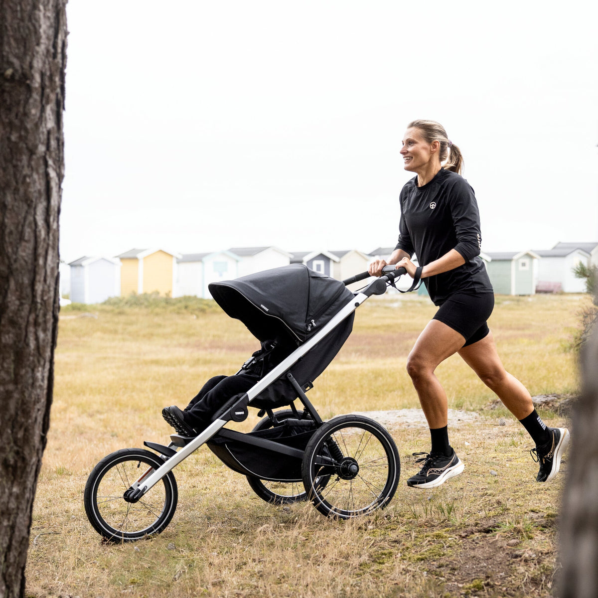 Thule Strollers - Jogging/All-Terrain Black Thule Glide 3 Jogging Stroller
