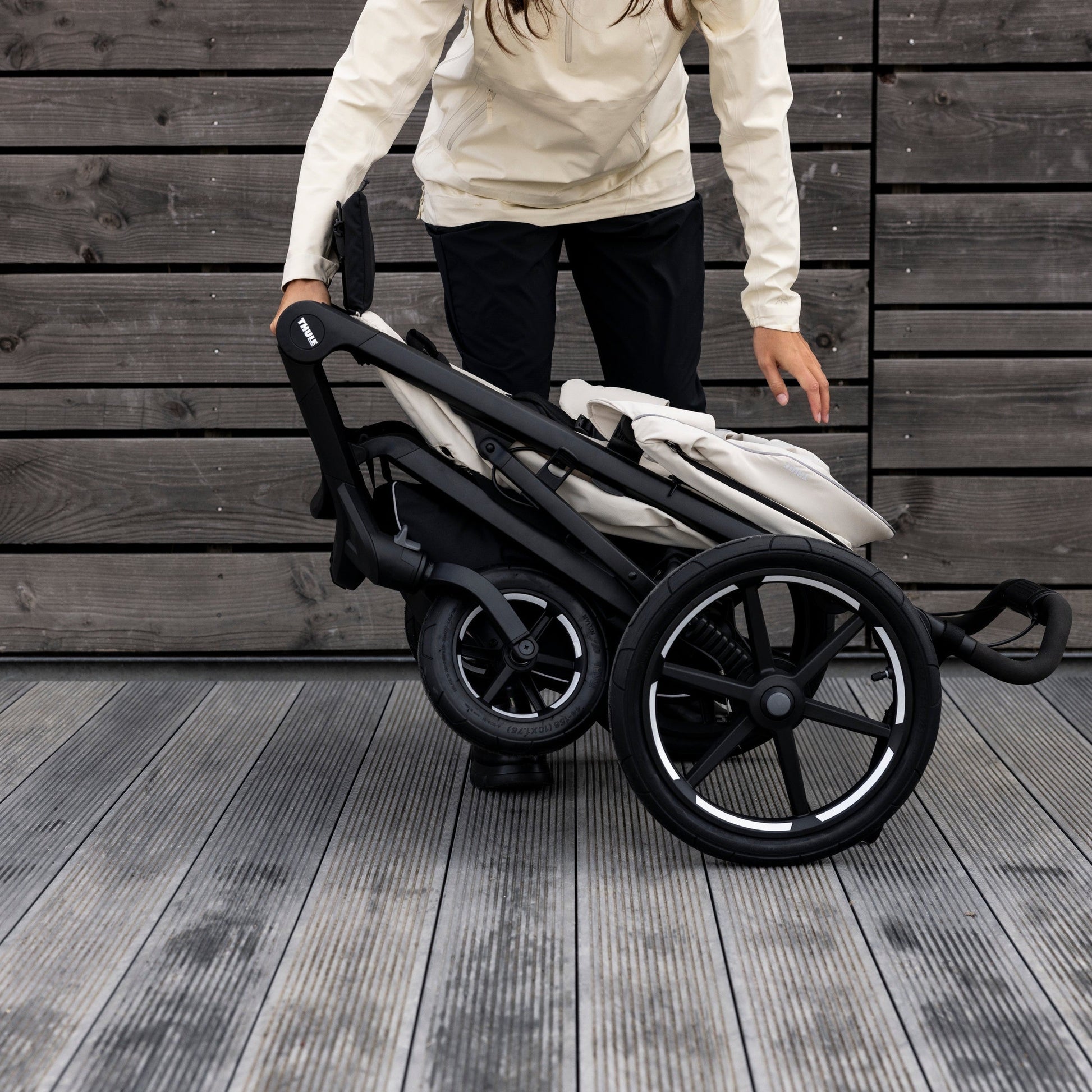 Thule Strollers - Single Thule Urban Glide 4-Wheel Stroller