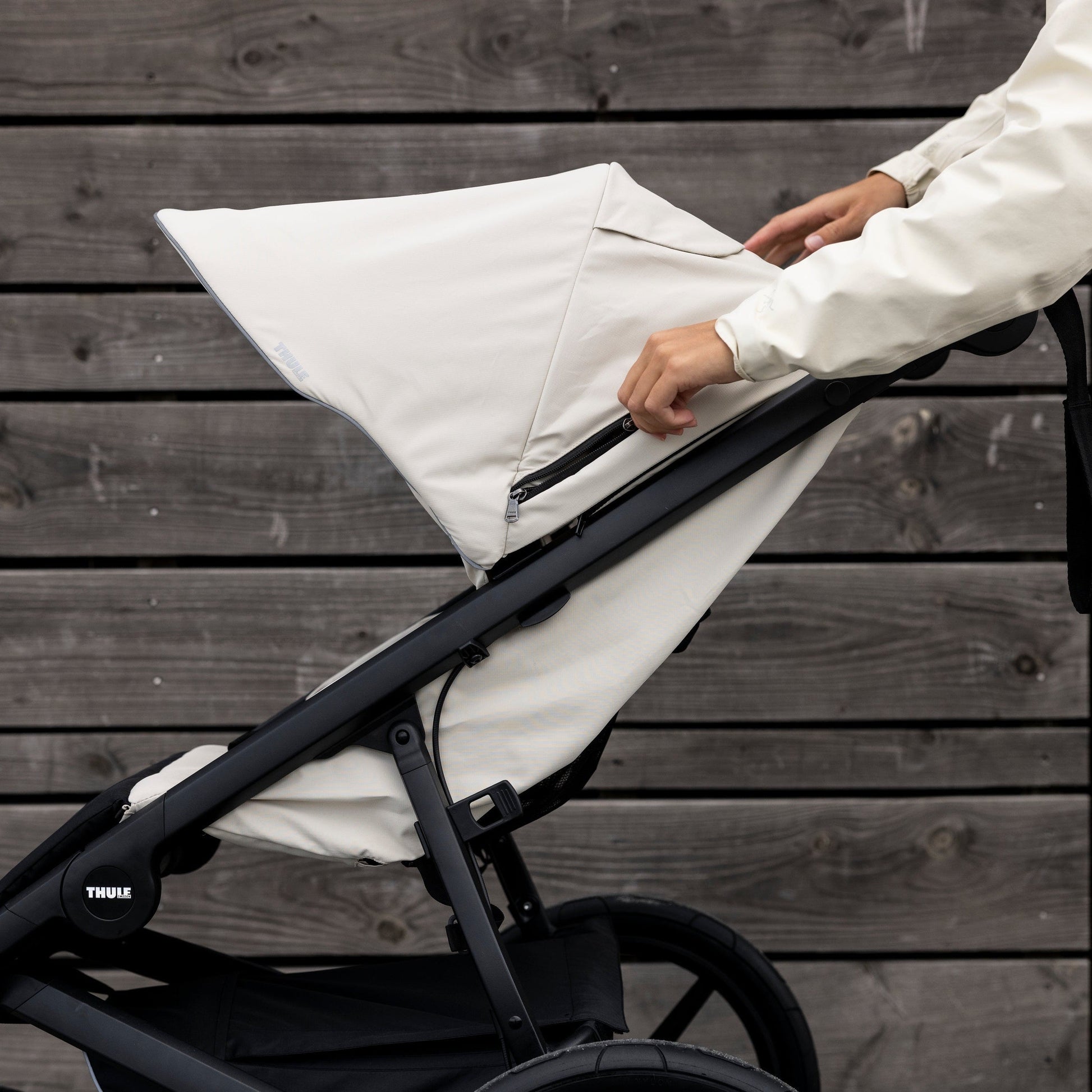 Thule Strollers - Single Thule Urban Glide 4-Wheel Stroller