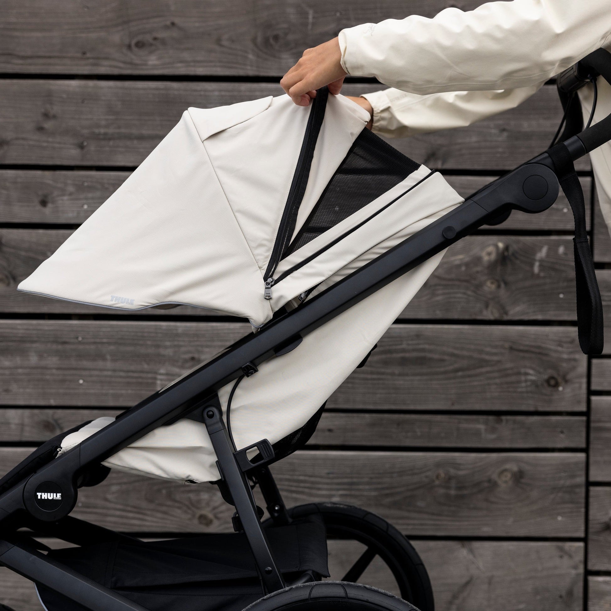Thule Strollers - Single Thule Urban Glide 4-Wheel Stroller