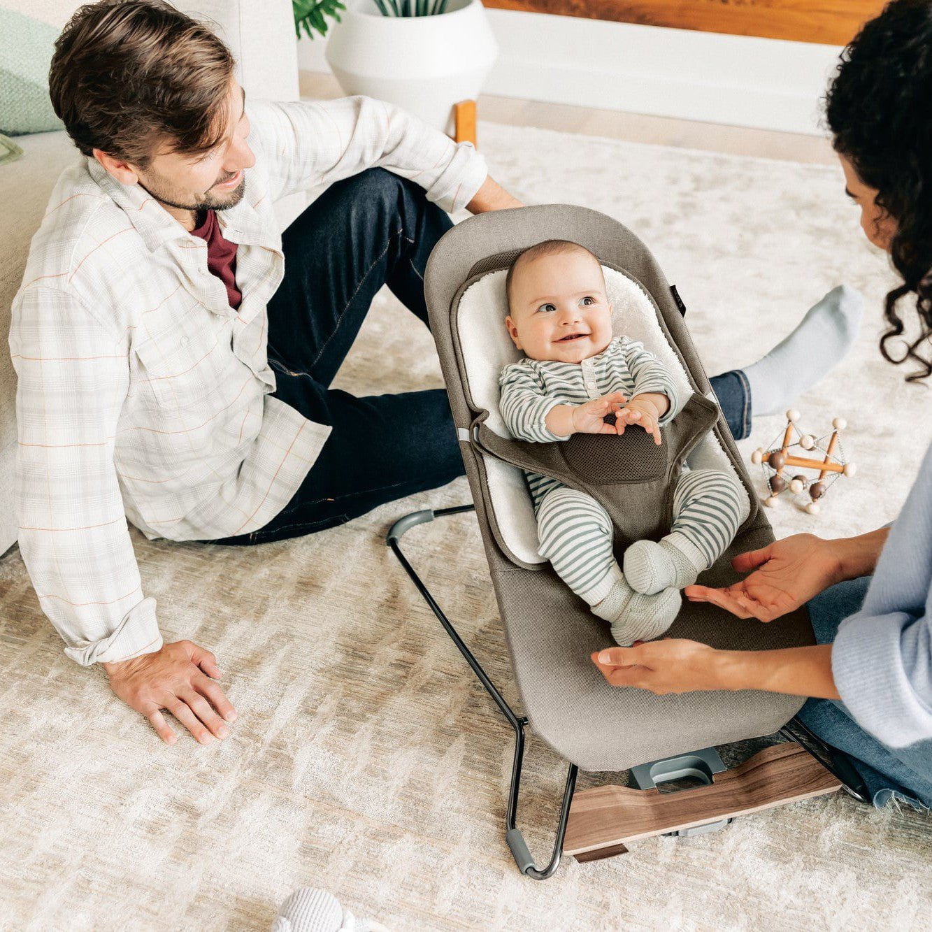 UPPAbabyUPPAbaby Mira 2-in-1 Bouncer & SeatBabysupermarket