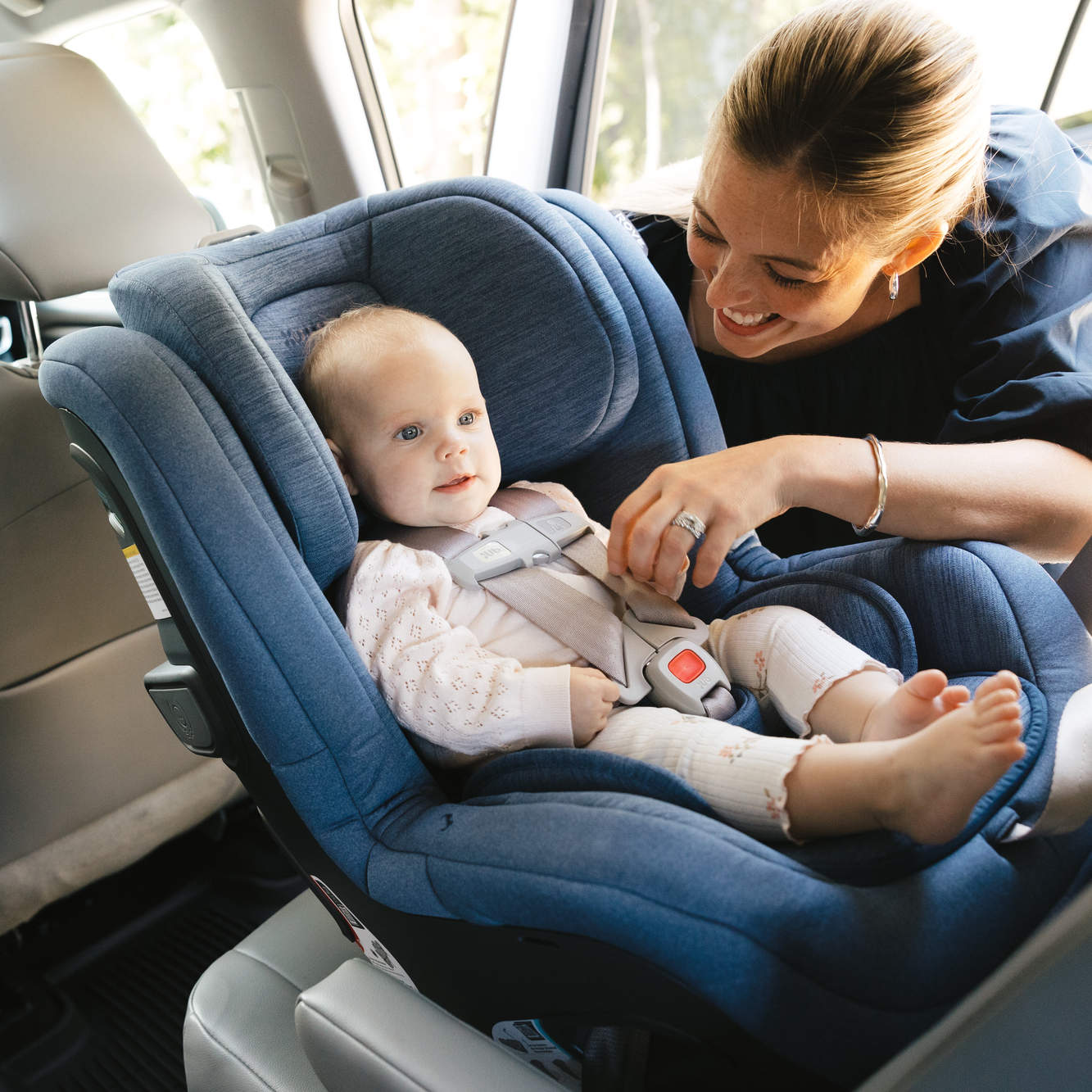 UPPAbabyUPPAbaby Rove Convertible Car SeatBabysupermarket