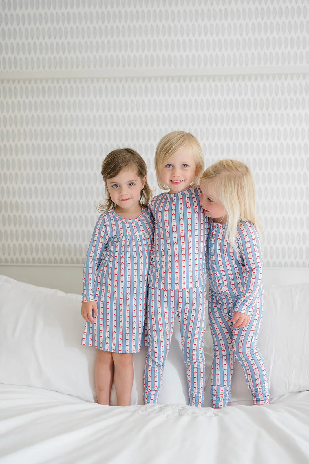 Uptown BabyUptown Baby Girls Long Sleeve Pajama - Scallop FloralsBabysupermarket