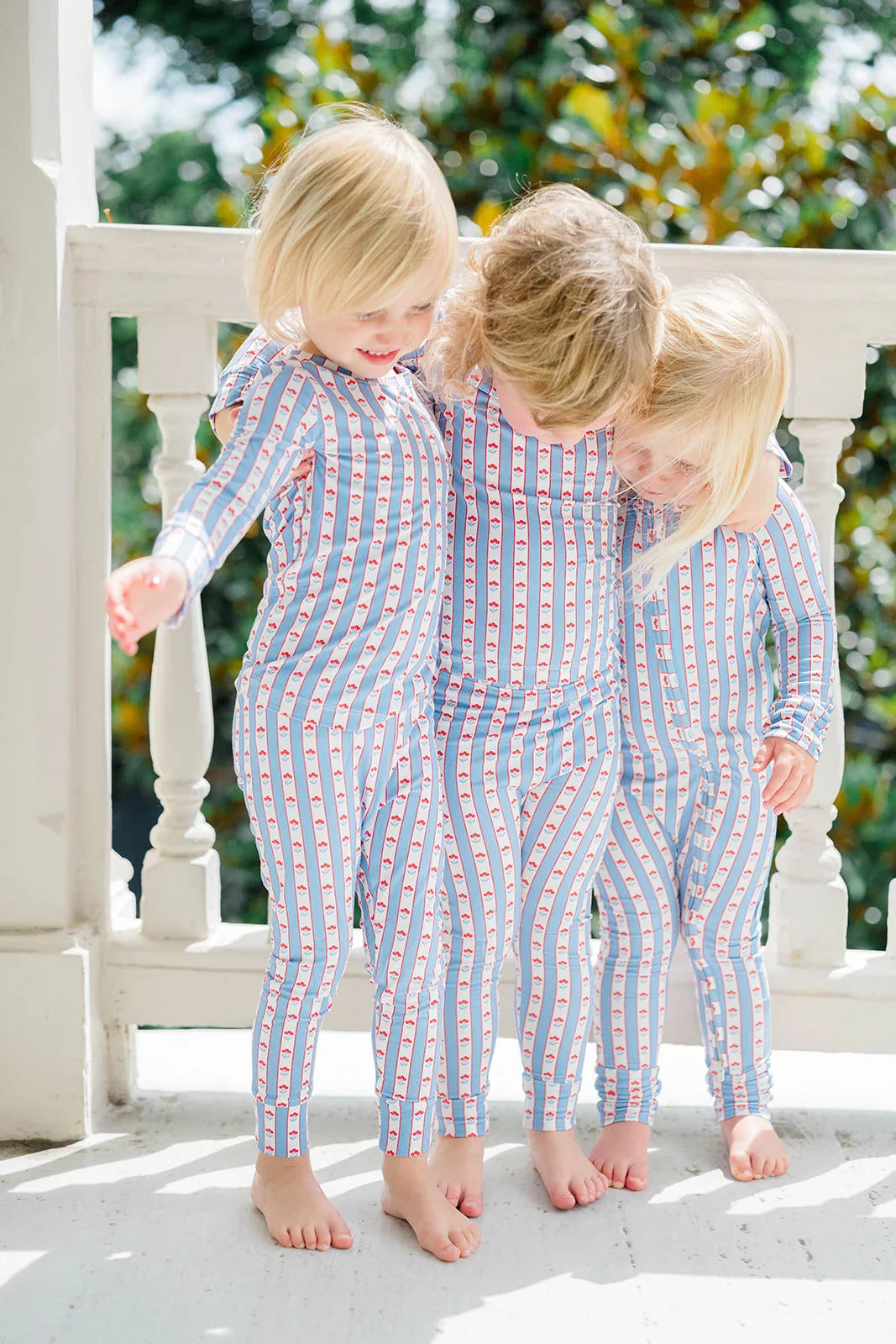 Uptown Baby Uptown Baby Girls Long Sleeve Romper - Scallop Florals