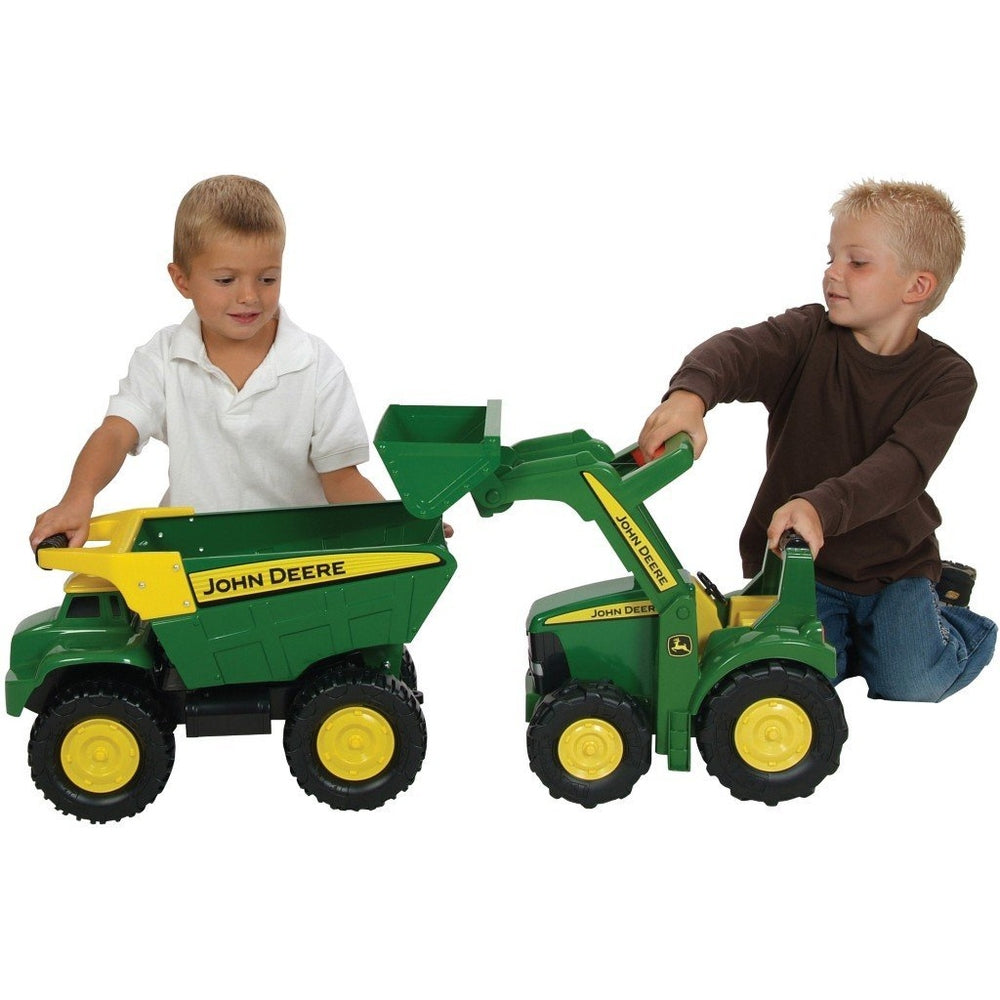 Store John Deere Big Scoop Dump Truck Sandbox Toy, 21