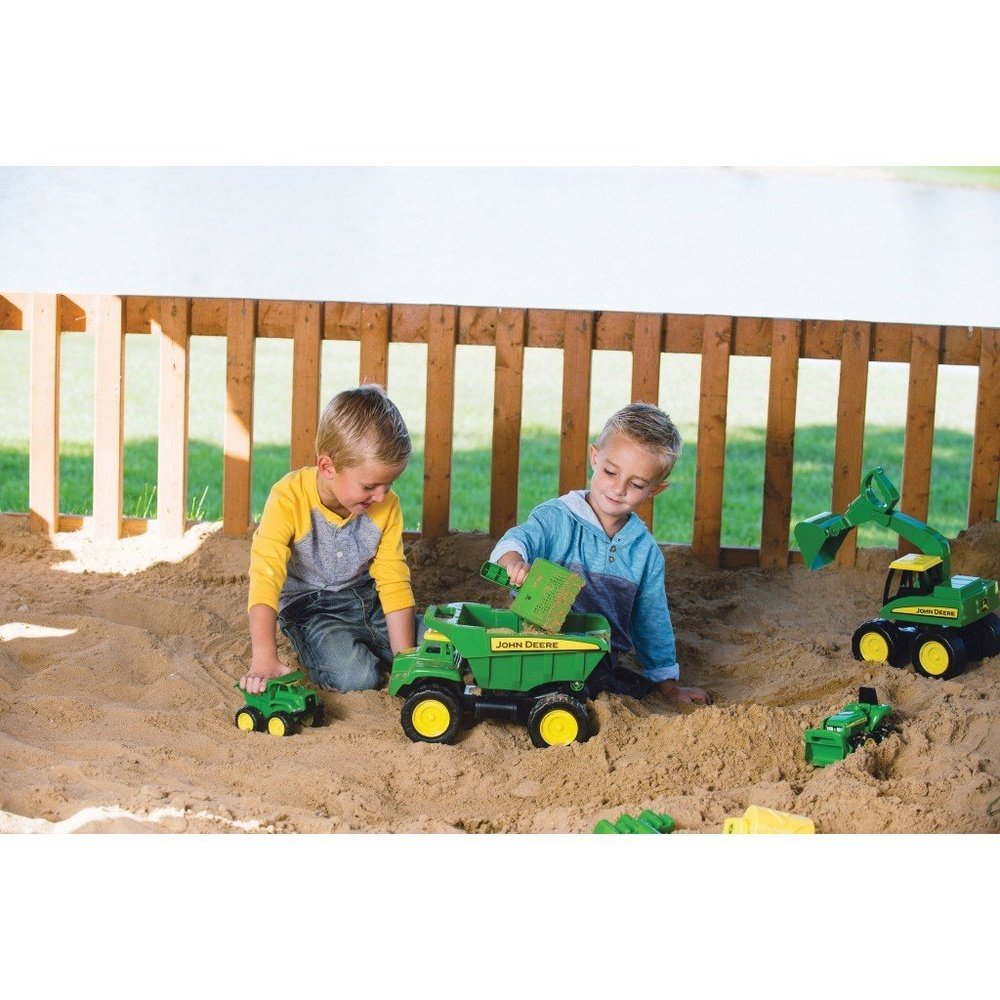 John Deere Big Scoop Sand Tools