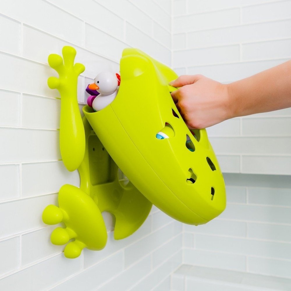 Boon Frog Pod Bath Toy Scoop