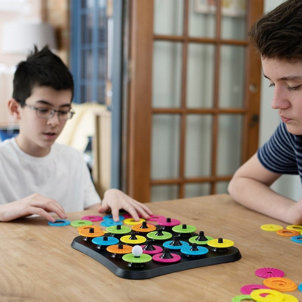 Fat Brain Toy Co. Morphy Game