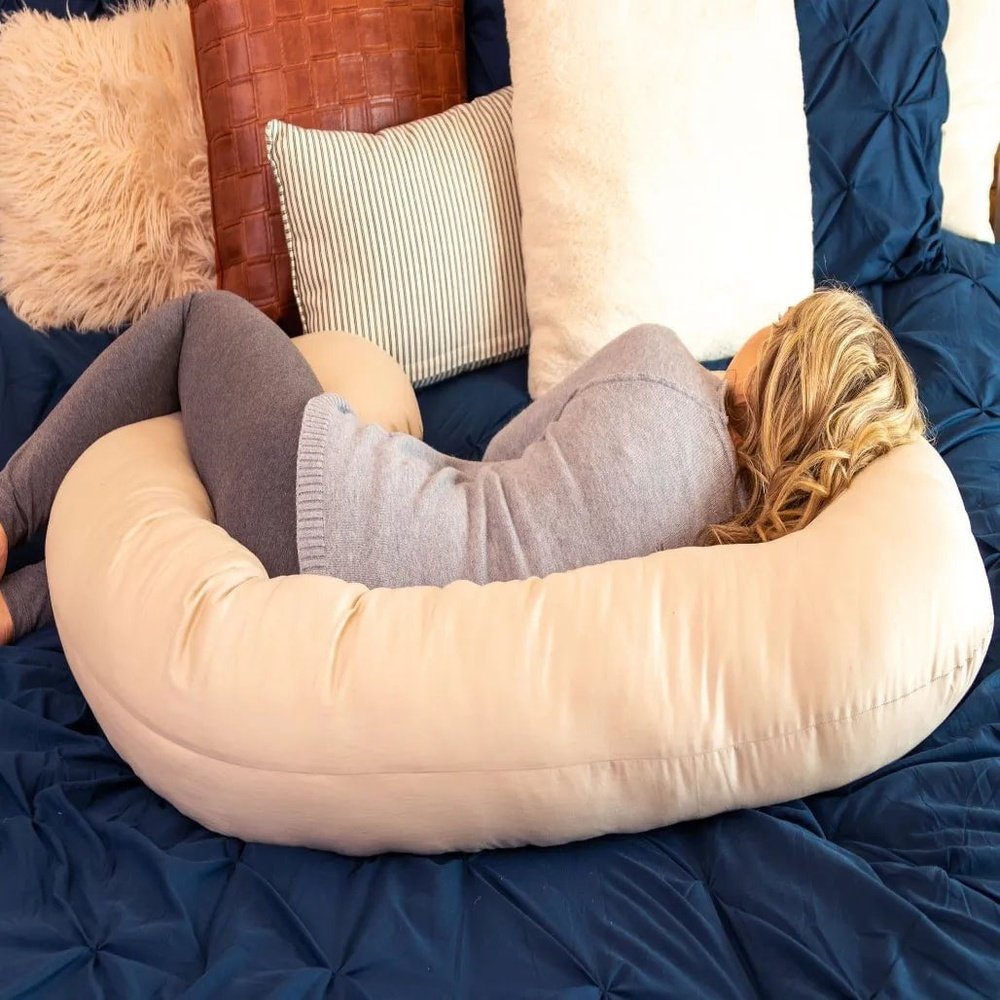 Leachco Snoogle Total Pregnancy Body Pillow Original