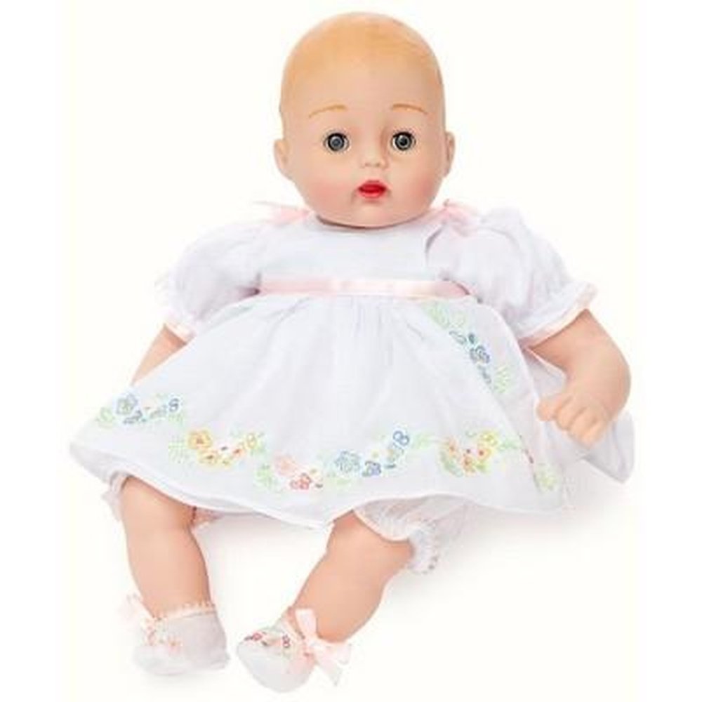 Madame Alexander Doll Pretty Pinafore Huggums Baby Doll